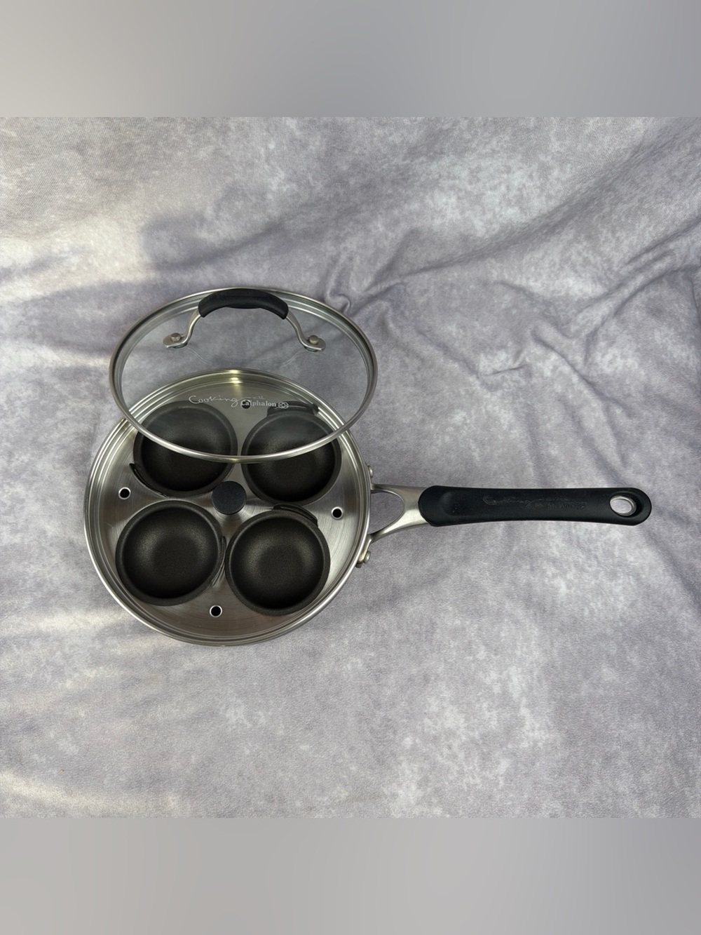Calphalon 1.5 Qt 8” Saucepan With Removable 4 Cup Egg Poacher Insert & Glass Lid